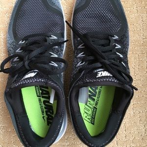 Men’s Nike Running Shoes size 9